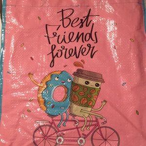 Meet your Posher, Paulina